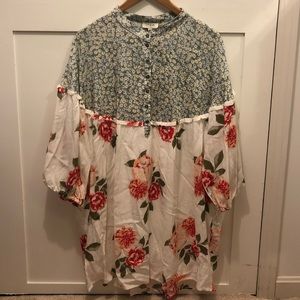 Floral Top (TAGS ATTACHED)